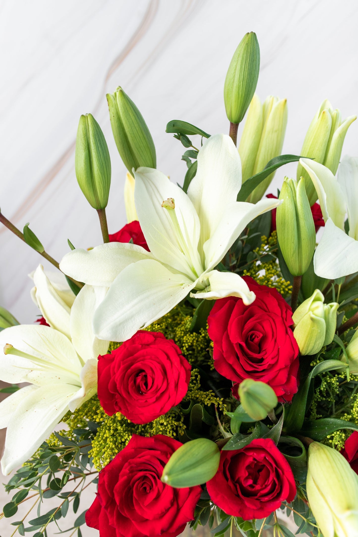 Carmine - (Red Roses and White Lilium) CEL