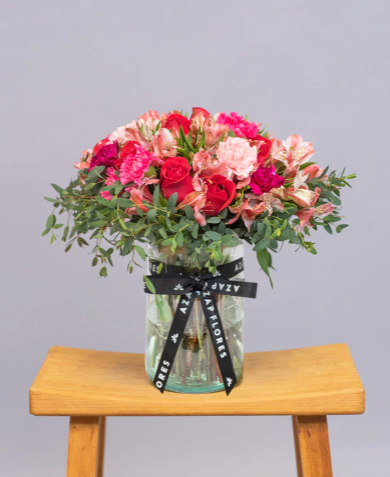 Ramo de Rosas.
