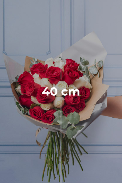 Ramo Buchón - 50 Rosas Roja y Blanca XAL