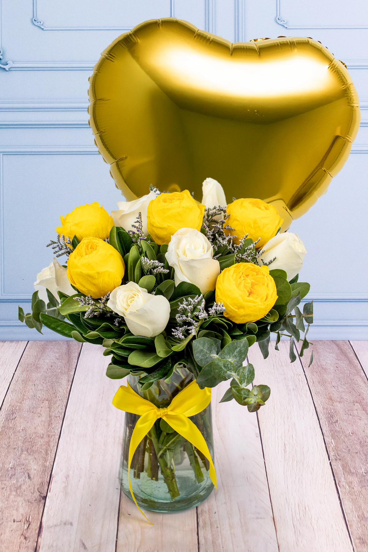 Globo Corazón Amarillo con Alegría - Peonia Amarilla y Rosa Blanca | Azap 21S