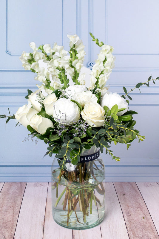 Armonía - Peonia Blanca, Rosa Blanca y Perrito Blanco ATIZ