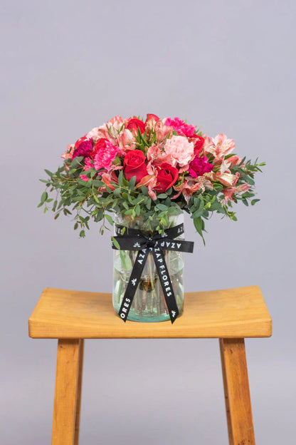 Enamorados - (Rosa Roja y Astromelia Rosa)