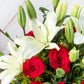 Carmín - (Rosas Rojas y Lilium Blanca)