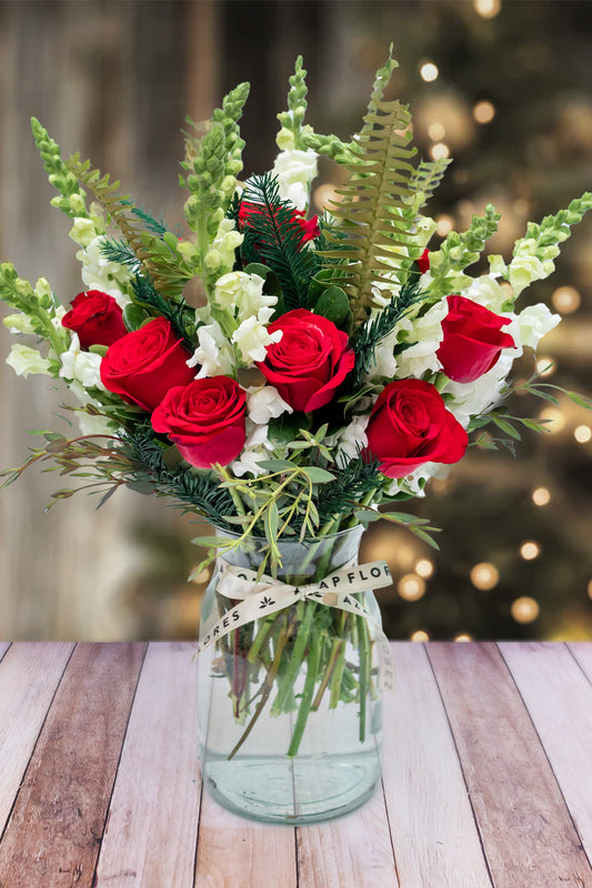 Holiday - Rosa Roja y Perrito Blanco GDL