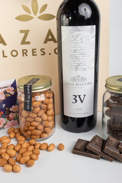 Gran Celebración - Vino 3V, Chocolate Fino y Cacahuates