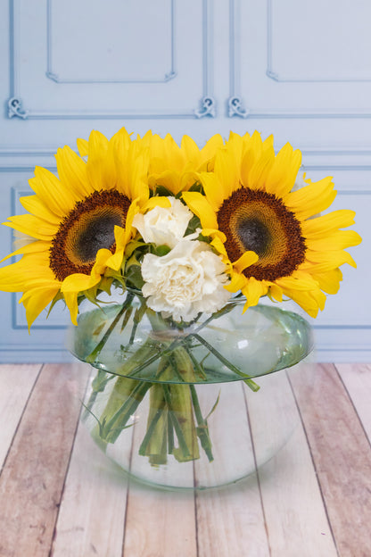 Centro de Mesa 5 - Girasol y Clavel Blanco