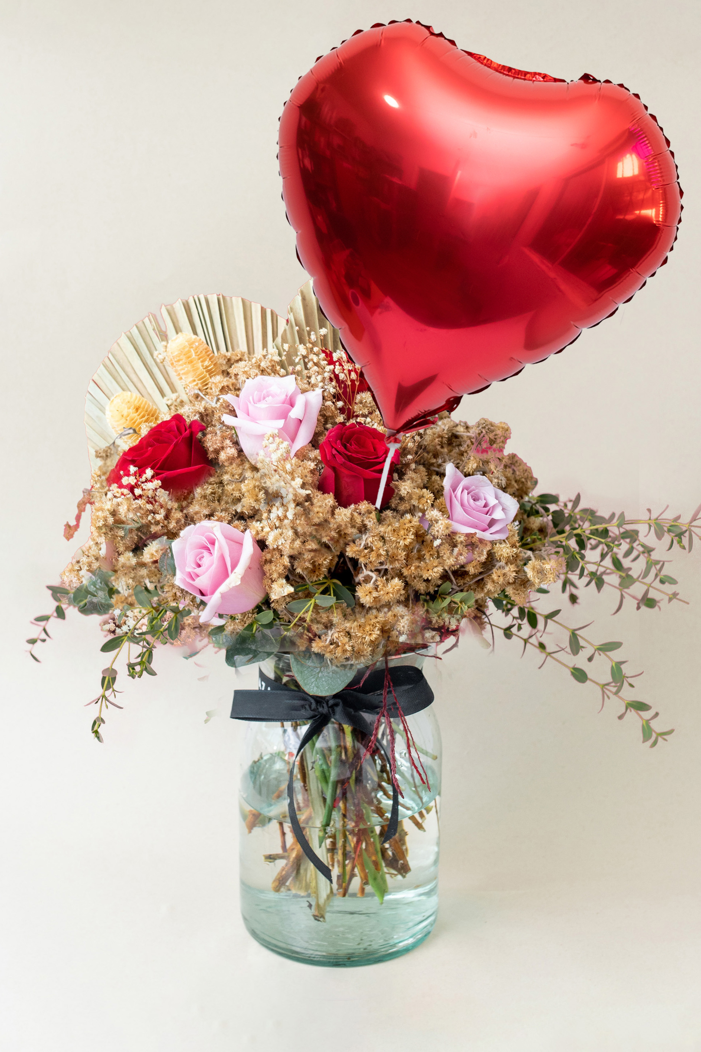 Roma SV - Rosa Roja, Clara y abanico en Cerámica