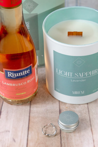 Kit Vela Mirium Light Sapphire - Vino Rosado + Suculenta